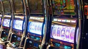 老虎机游戏-快盈国际体育